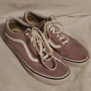 Vans Old Skool Suede Low Top Sneakers